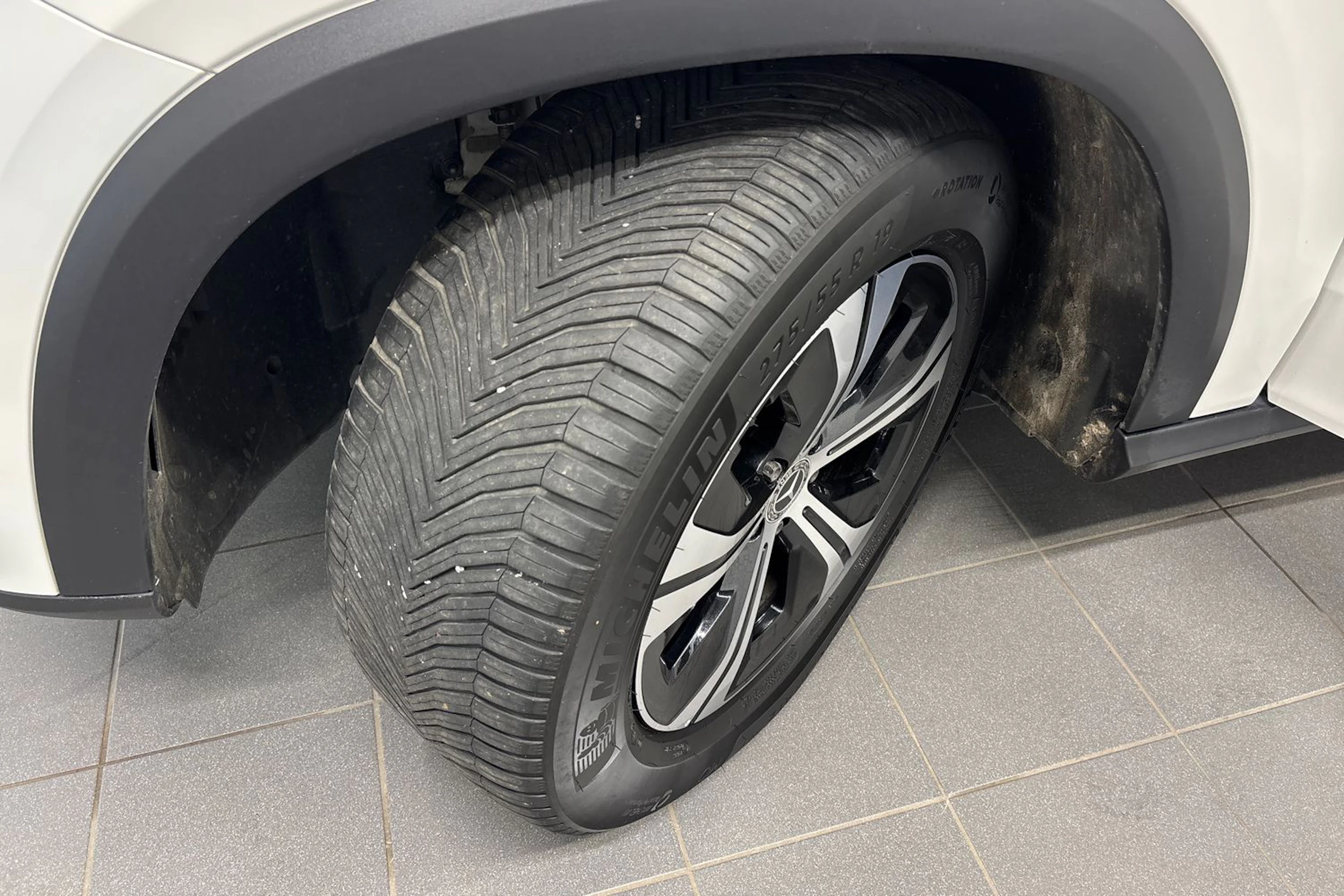 valkoinen Mercedes-Benz GLE 2021 kuva 10.