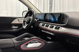 valkoinen Mercedes-Benz GLE 2021 kuva 12.