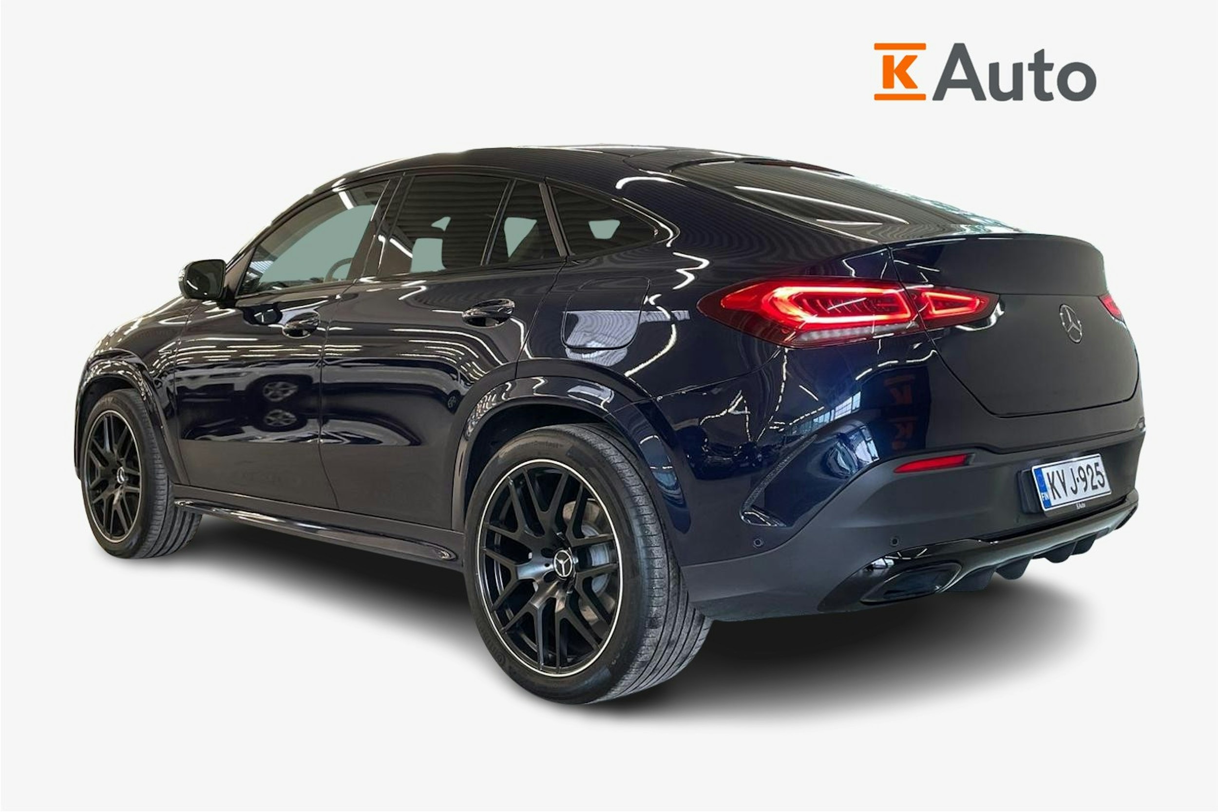 Sininen Mercedes-Benz GLE 2021 kuva 2.