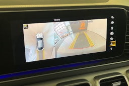 Sininen Mercedes-Benz GLE 2021 kuva 18.