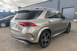 met. harmaa Mercedes-Benz GLE 2021 kuva 6.