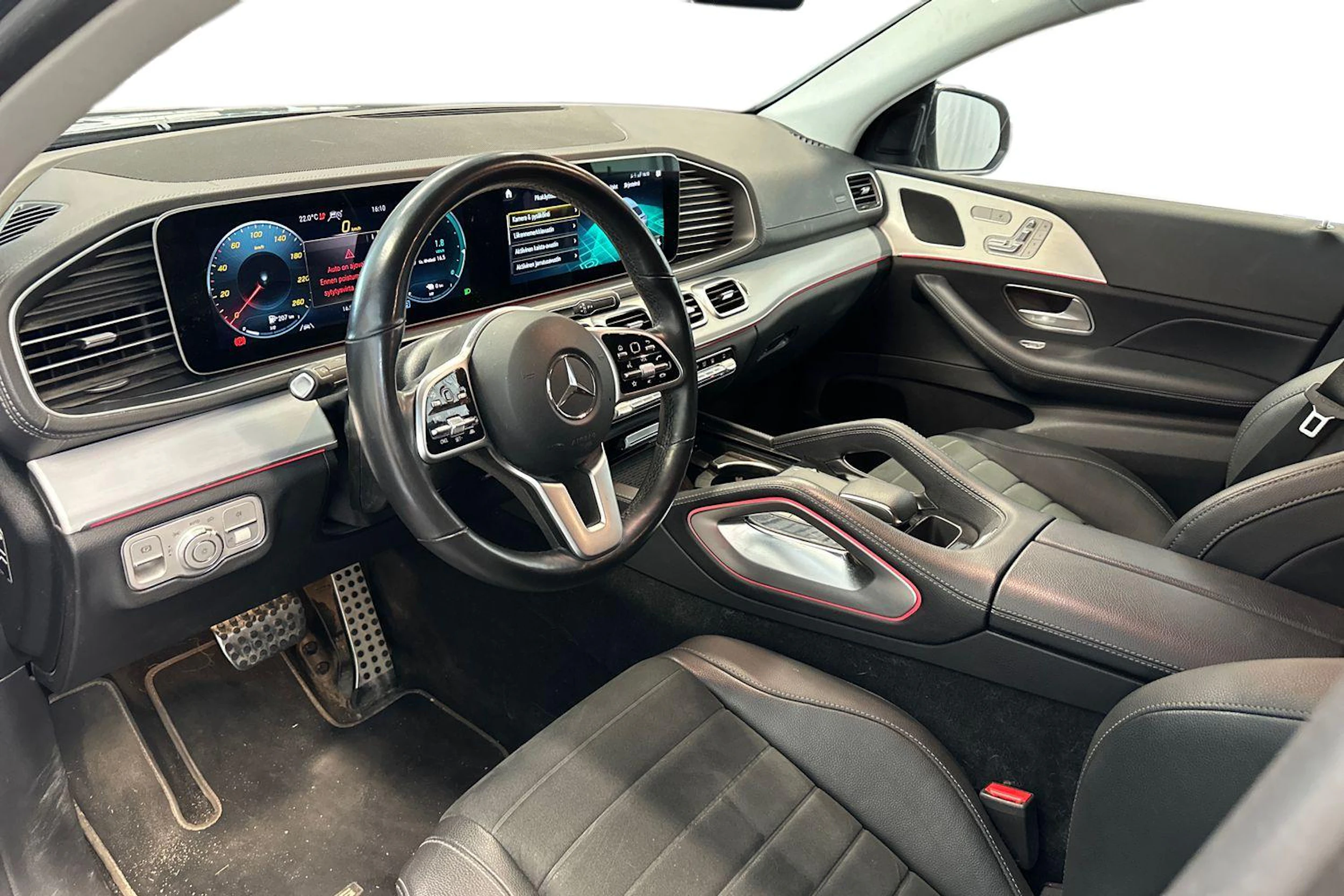harmaa Mercedes-Benz GLE 2021 kuva 3.