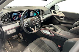 harmaa Mercedes-Benz GLE 2021 kuva 3.