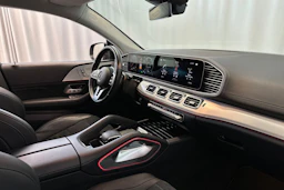 harmaa Mercedes-Benz GLE 2021 kuva 12.