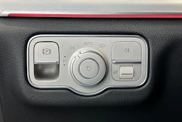 harmaa Mercedes-Benz GLE 2021 kuva 17.