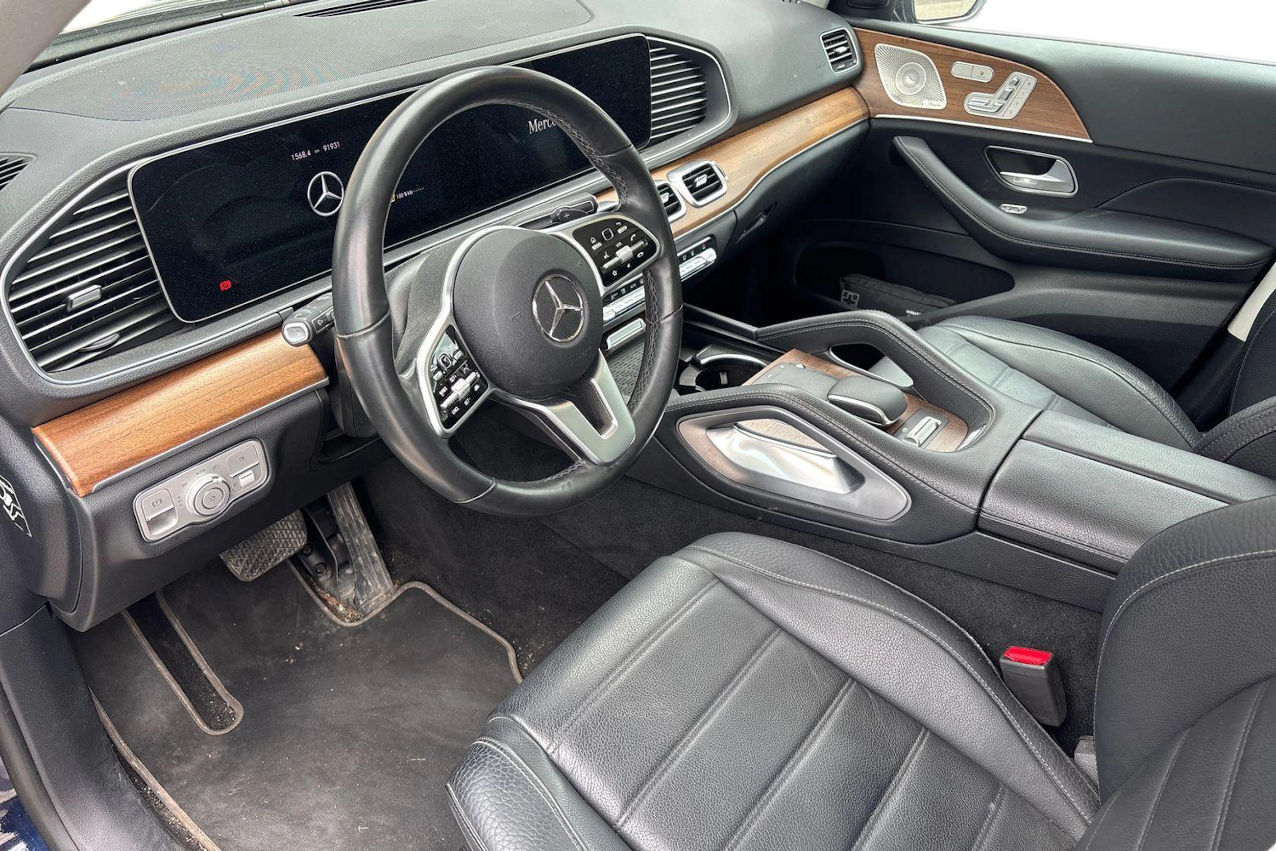 sininen Mercedes-Benz GLE 2022 kuva 3.