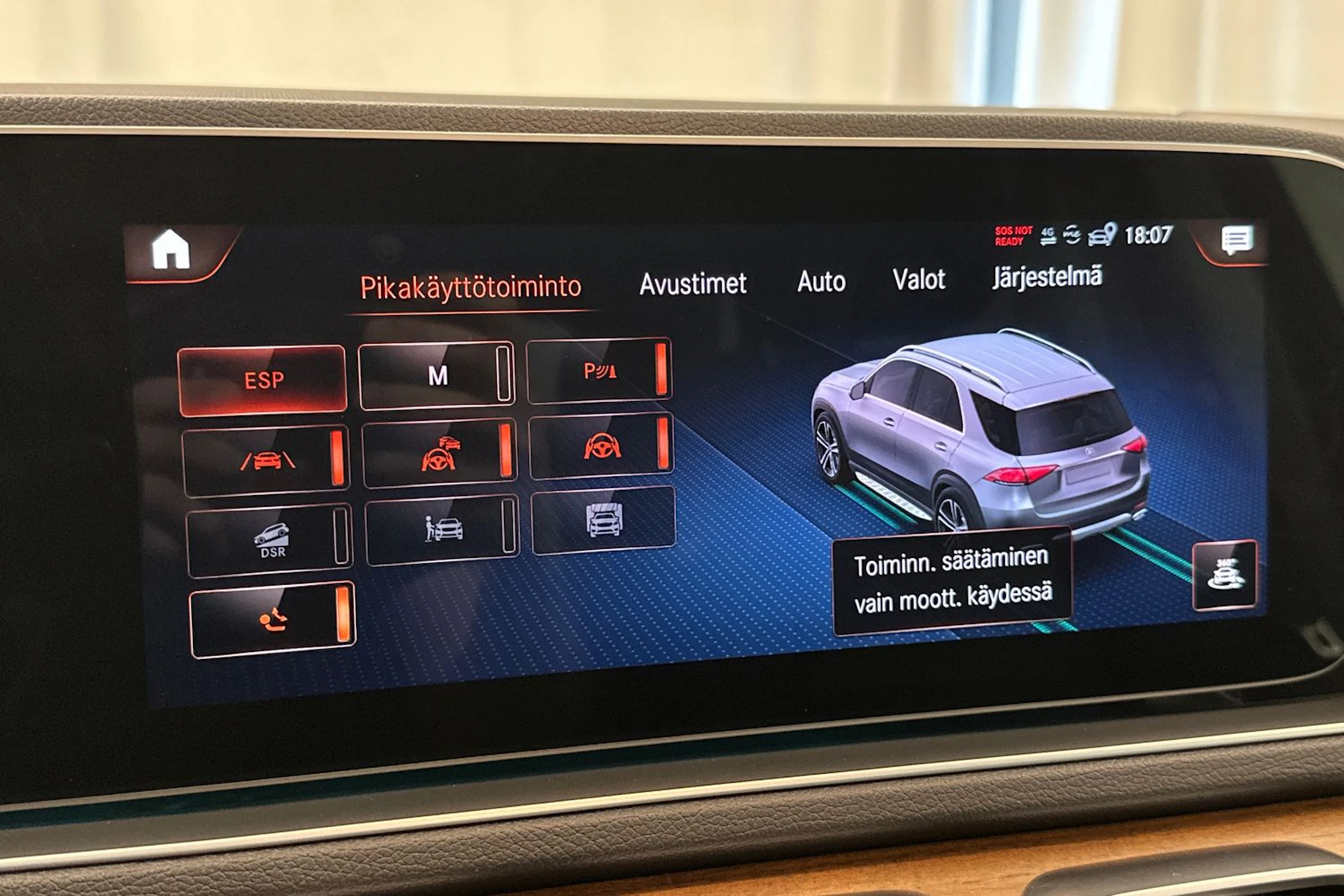 sininen Mercedes-Benz GLE 2022 kuva 21.