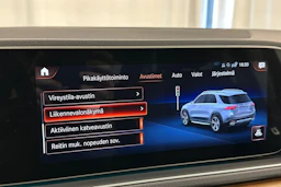 sininen Mercedes-Benz GLE 2022 kuva 23.