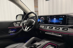 vihreä Mercedes-Benz GLE 2022 kuva 8.