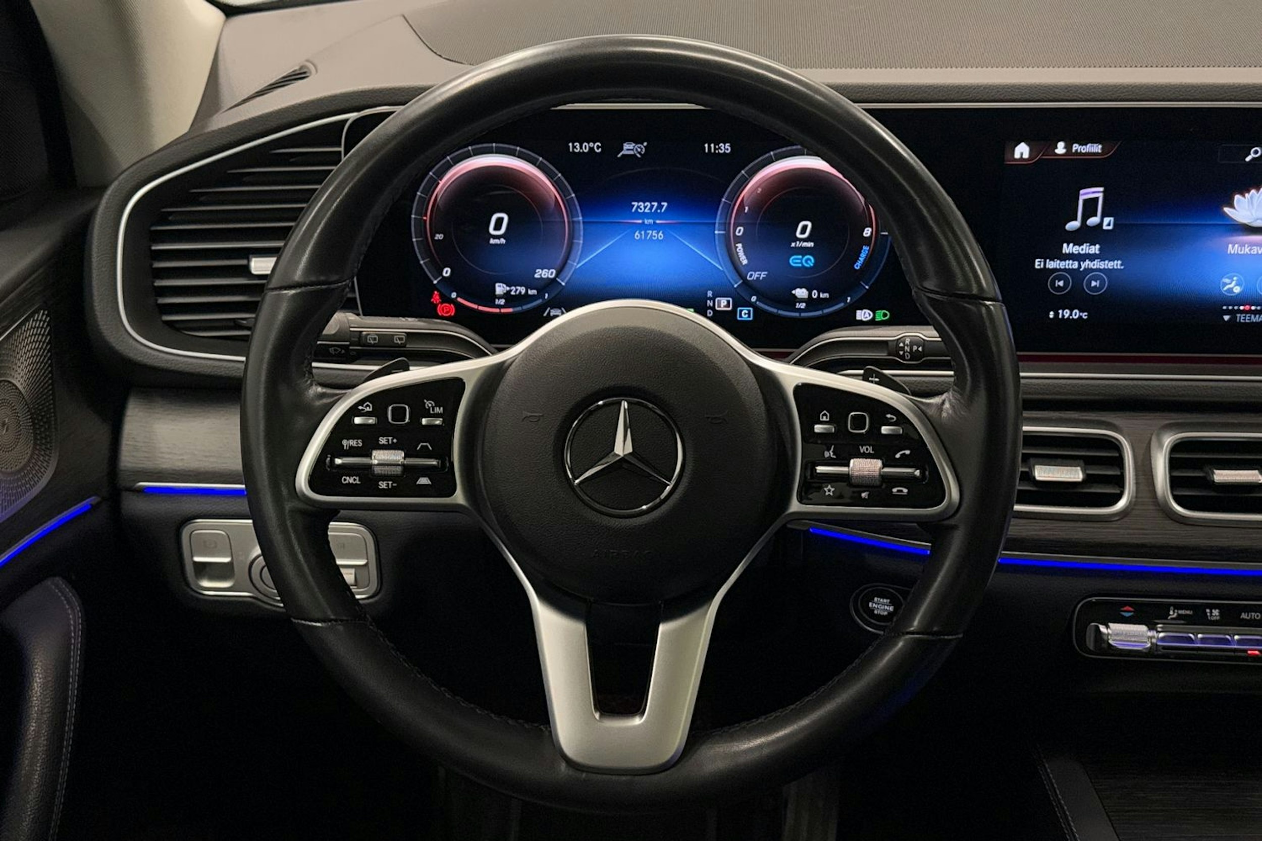 vihreä Mercedes-Benz GLE 2022 kuva 9.