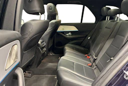 sininen Mercedes-Benz GLE 2022 kuva 8.