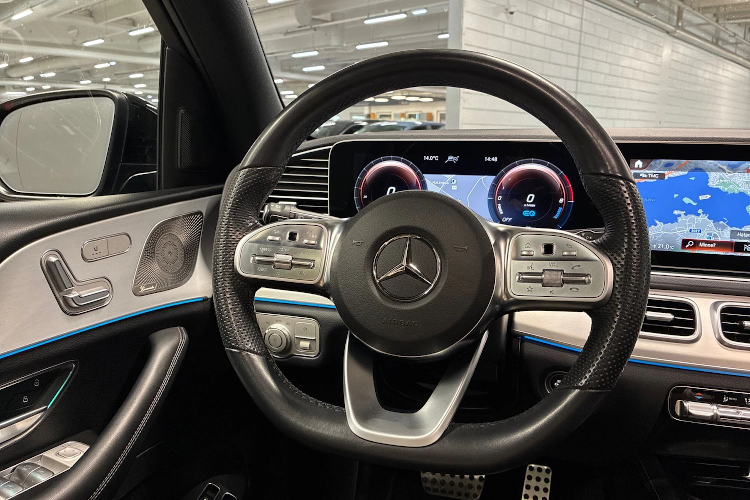 sininen Mercedes-Benz GLE 2022 kuva 12.