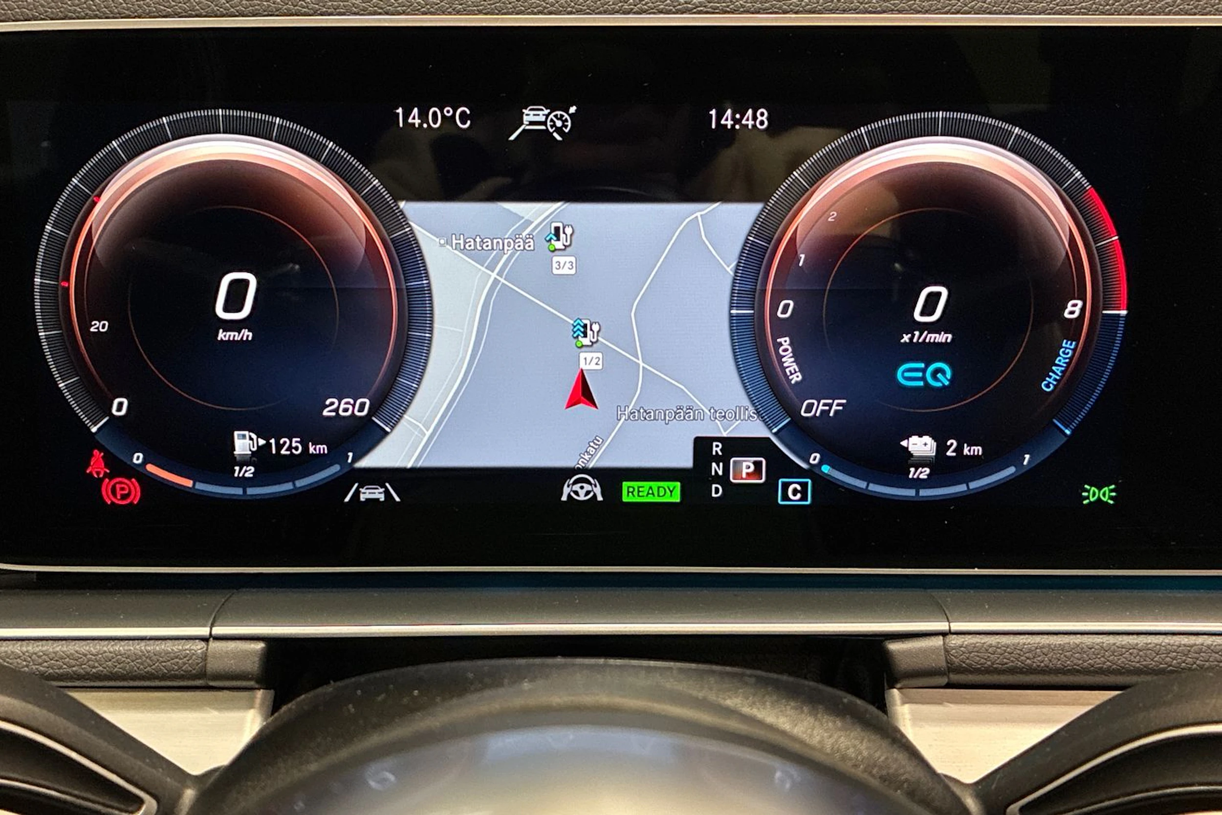 sininen Mercedes-Benz GLE 2022 kuva 13.