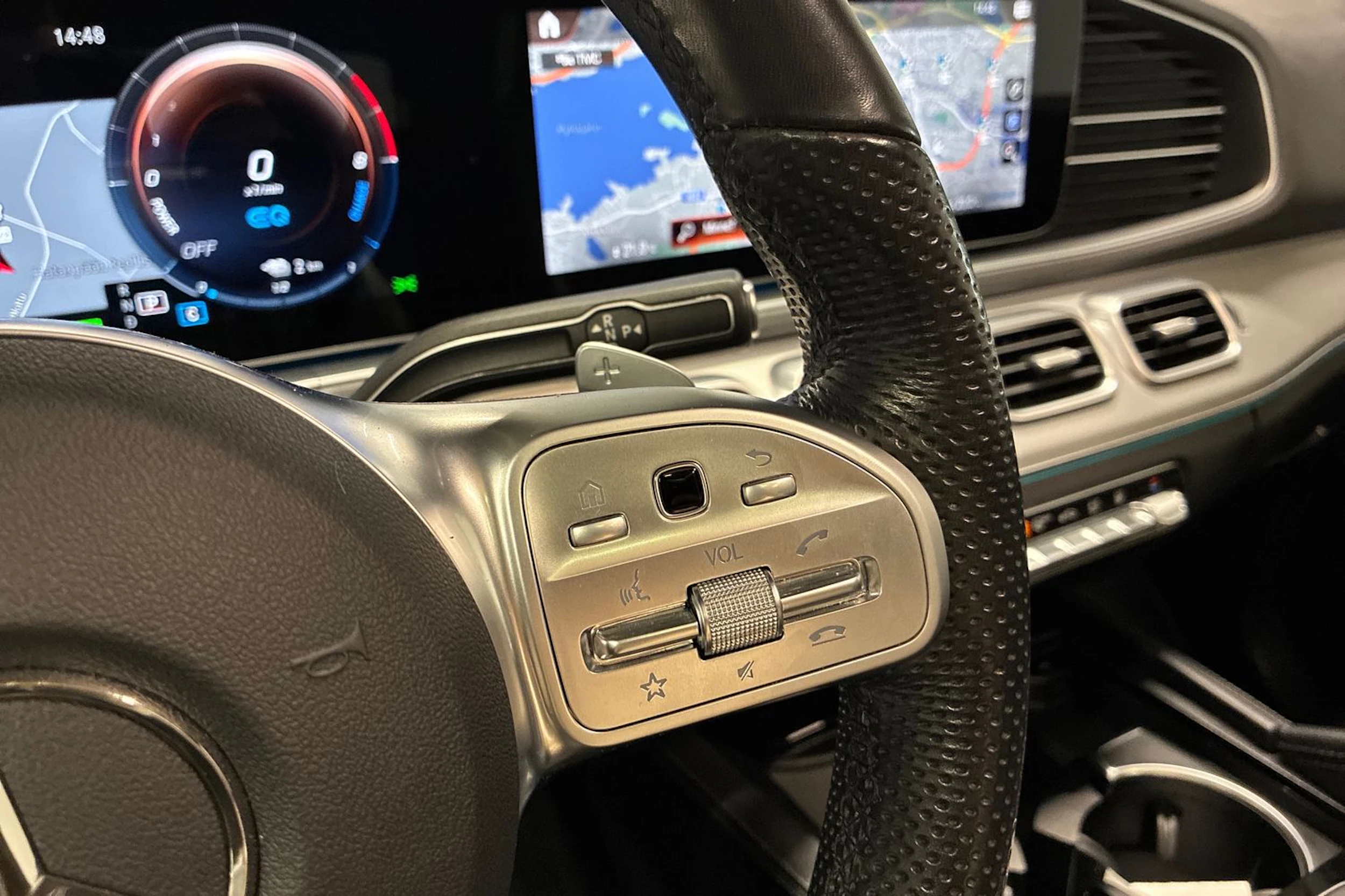 sininen Mercedes-Benz GLE 2022 kuva 15.