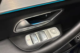 sininen Mercedes-Benz GLE 2022 kuva 18.