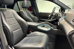 sininen Mercedes-Benz GLE 2022 kuva 34.