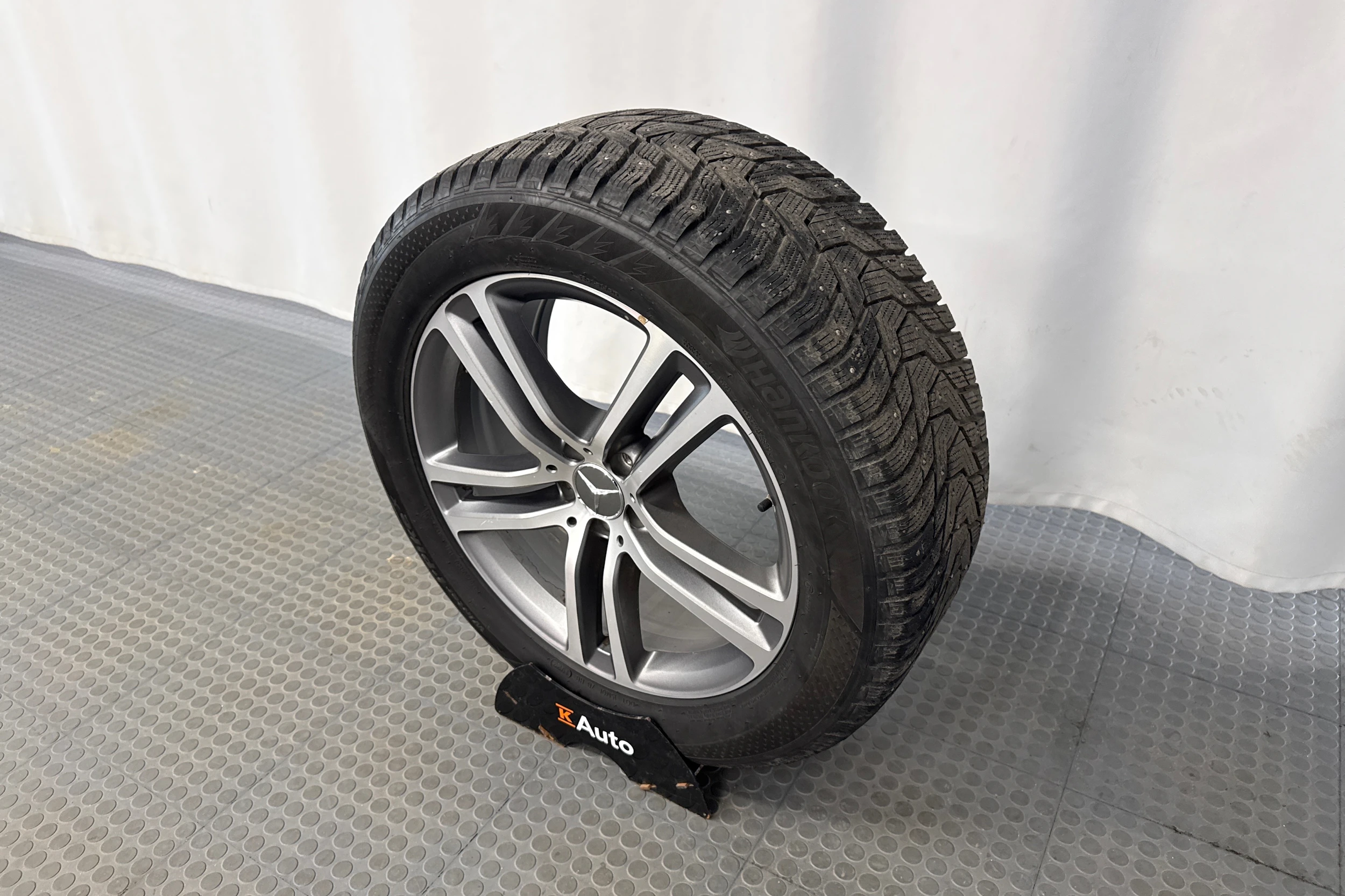 valkoinen Mercedes-Benz GLE 2022 kuva 10.