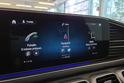Vihreä Mercedes-Benz GLE 2022 kuva 16.