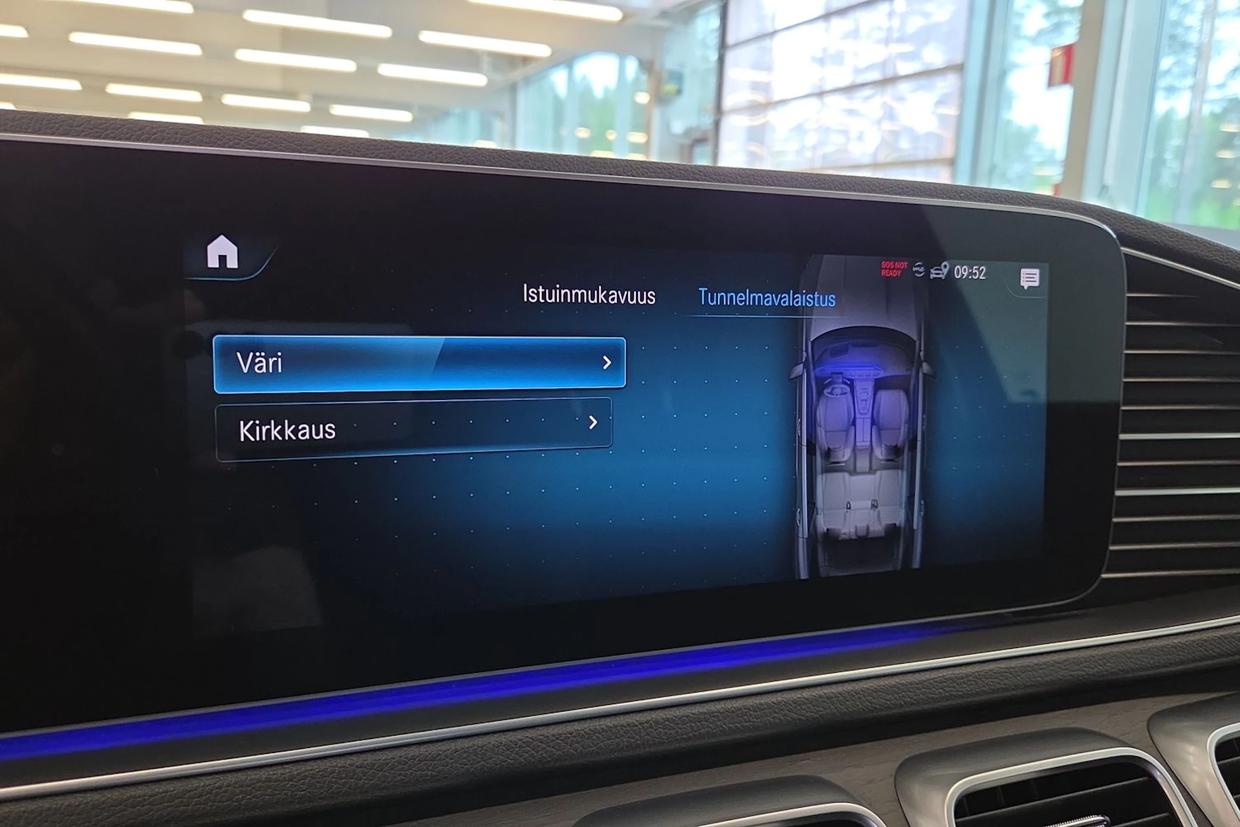 Vihreä Mercedes-Benz GLE 2022 kuva 17.