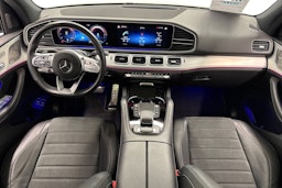 valkoinen Mercedes-Benz GLE 2022 kuva 9.