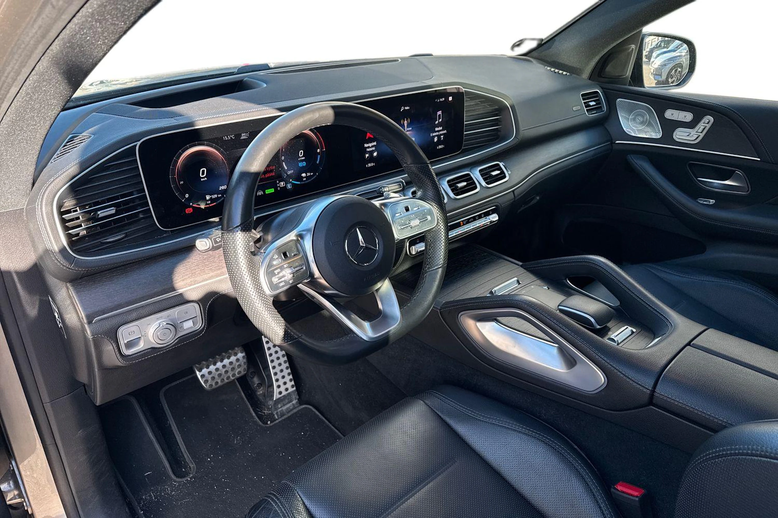 harmaa Mercedes-Benz GLE 2022 kuva 3.
