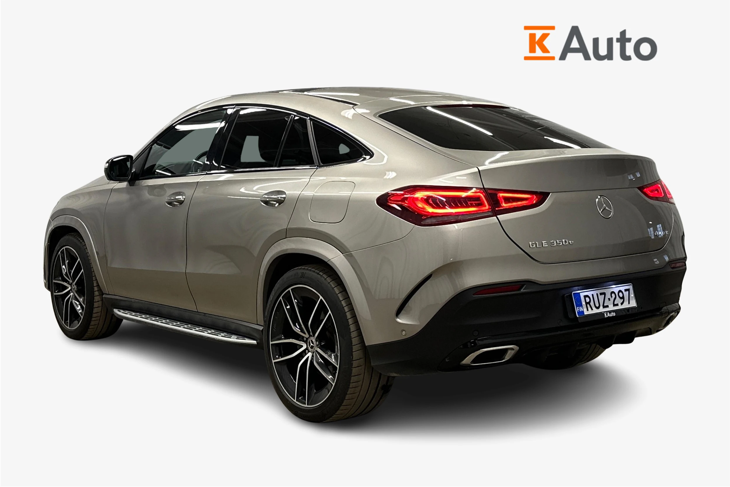 harmaa Mercedes-Benz GLE 2022 kuva 3.