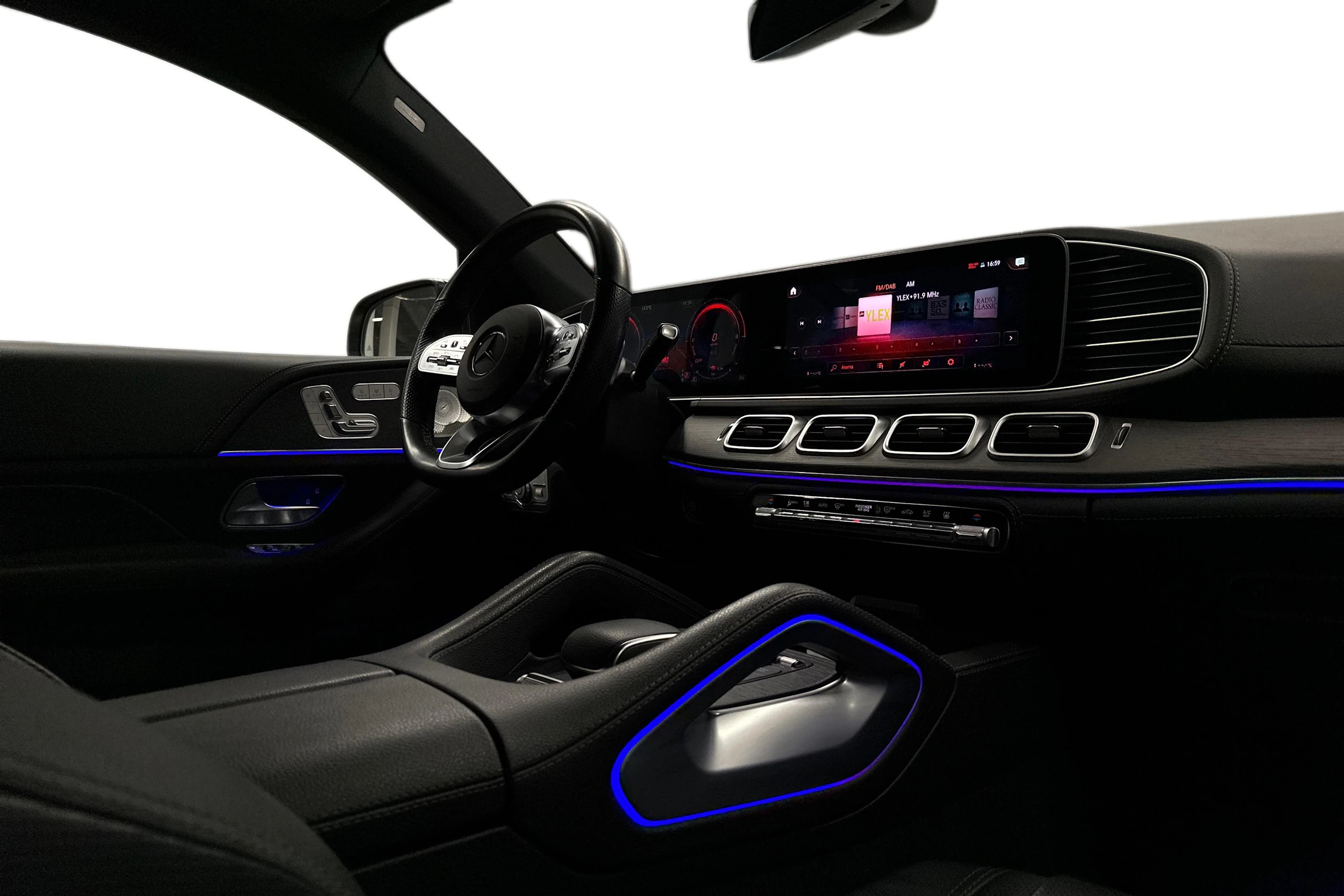 harmaa Mercedes-Benz GLE 2022 kuva 9.