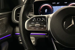 harmaa Mercedes-Benz GLE 2022 kuva 15.
