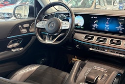 valkoinen Mercedes-Benz GLE 2022 kuva 28.