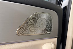 musta Mercedes-Benz GLE 2022 kuva 45.