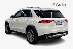 valkoinen Mercedes-Benz GLE 2023 kuva 2.
