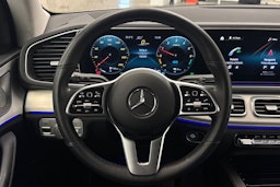 valkoinen Mercedes-Benz GLE 2023 kuva 11.