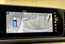 valkoinen Mercedes-Benz GLE 2023 kuva 32.