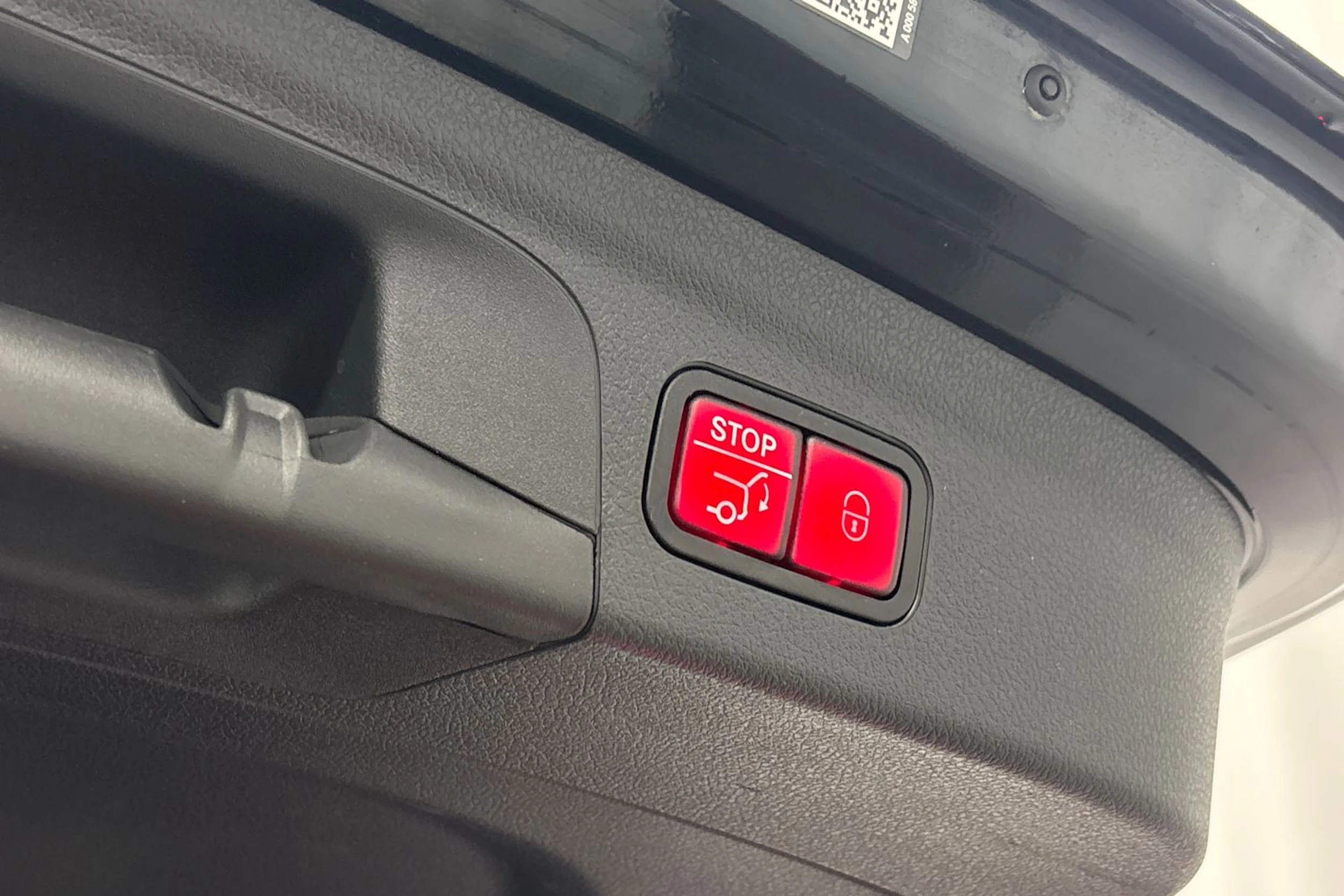 vihreä Mercedes-Benz GLE 2024 kuva 18.