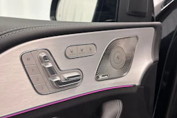 vihreä Mercedes-Benz GLE 2024 kuva 22.