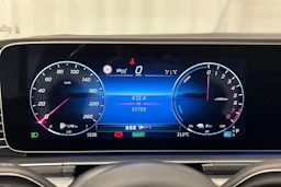 vihreä Mercedes-Benz GLE 2024 kuva 27.
