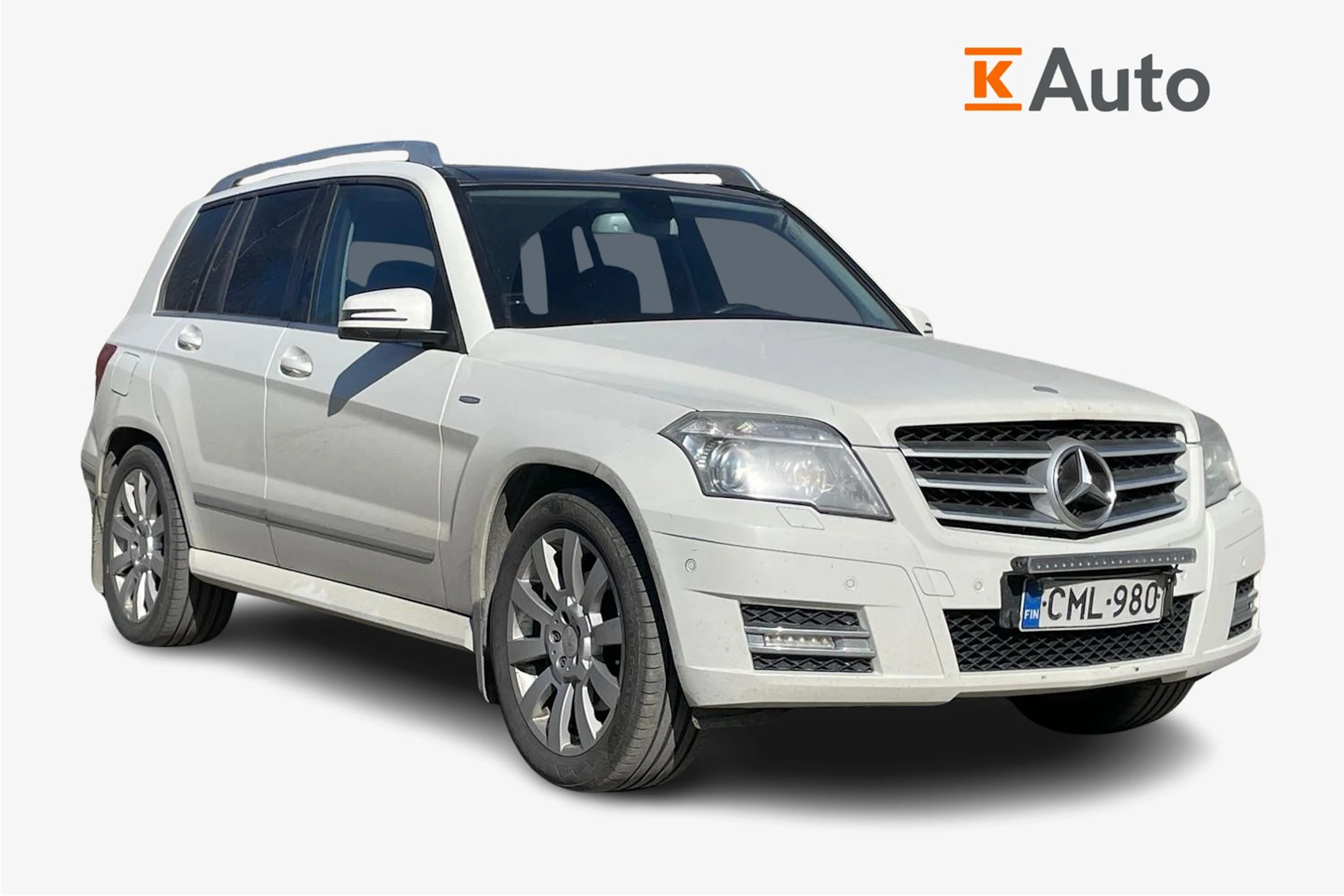 valkoinen Mercedes-Benz GLK 2010 kuva 1.