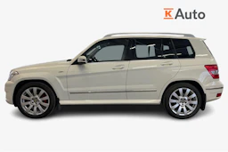 valkoinen Mercedes-Benz GLK 2010 kuva 7.