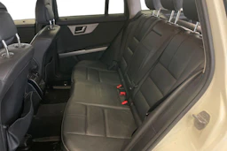 valkoinen Mercedes-Benz GLK 2010 kuva 11.