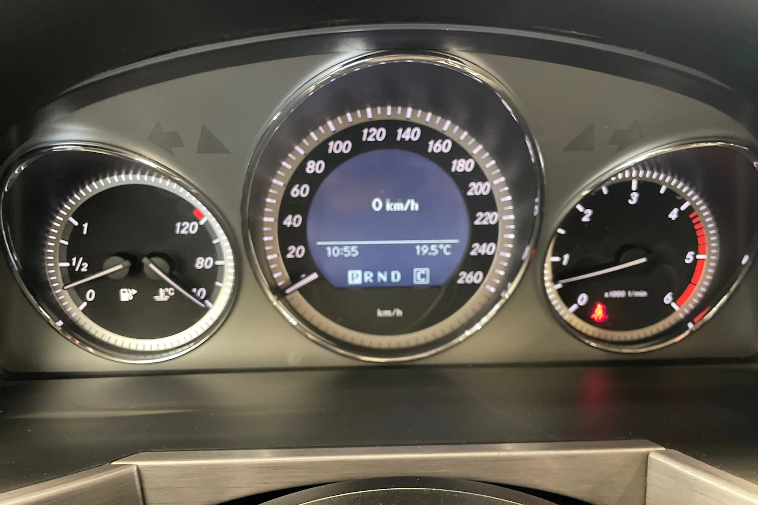 valkoinen Mercedes-Benz GLK 2010 kuva 23.