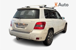 valkoinen Mercedes-Benz GLK 2010 kuva 2.