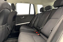 valkoinen Mercedes-Benz GLK 2010 kuva 8.