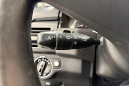 valkoinen Mercedes-Benz GLK 2010 kuva 17.