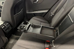 valkoinen Mercedes-Benz GLK 2010 kuva 25.