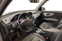 harmaa Mercedes-Benz GLK 2010 kuva 3.