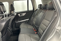 harmaa Mercedes-Benz GLK 2010 kuva 11.