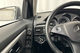 harmaa Mercedes-Benz GLK 2010 kuva 19.