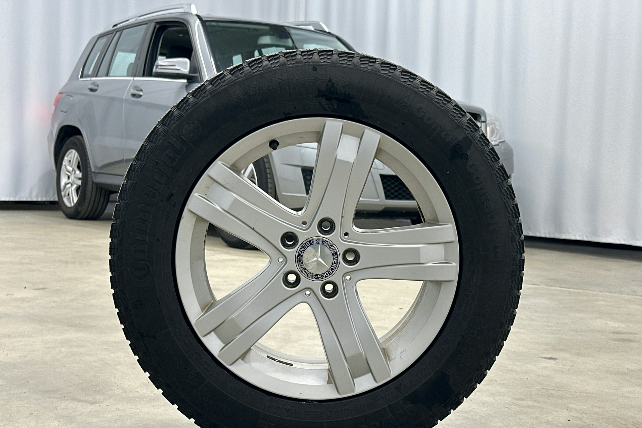 harmaa Mercedes-Benz GLK 2010 kuva 31.