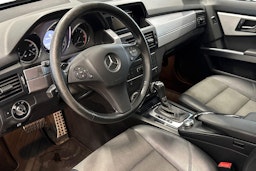 musta Mercedes-Benz GLK 2011 kuva 7.