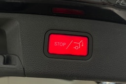 musta Mercedes-Benz GLK 2011 kuva 15.